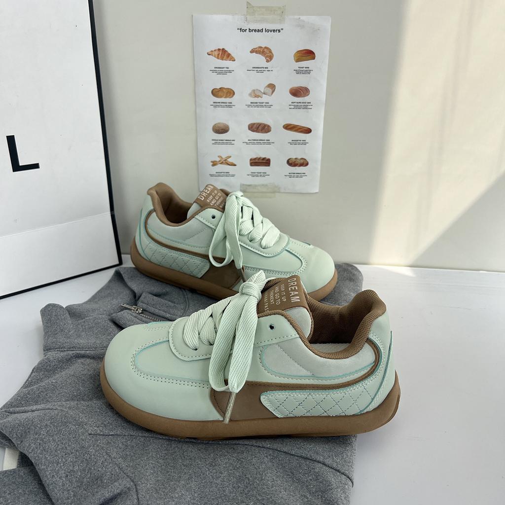 Korean Version of Niche Retro Board Shoes Women's 2025 New Spring Versatile Platform Training Shoes Sports and Leisure White Shoes