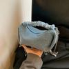 Modische leichte Luxus-Denim-Kettenriemen-Tasche mit Reißverschluss, Crossbody-Tasche 2026, Heißer Verkauf, Zerkleinerter Diamant, Beliebte Damen-Umhängetasche