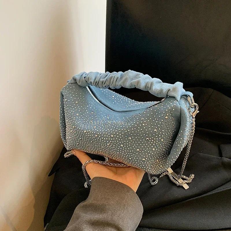 Modische leichte Luxus-Denim-Kettenriemen-Tasche mit Reißverschluss, Crossbody-Tasche 2026, Heißer Verkauf, Zerkleinerter Diamant, Beliebte Damen-Umhängetasche
