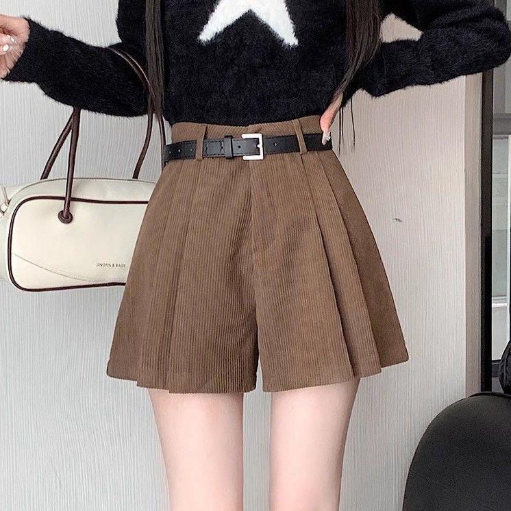 Women's Autumn High-Waisted Corduroy Wide-Leg Shorts – Slimming Pleated Bootcut Casual Wear.