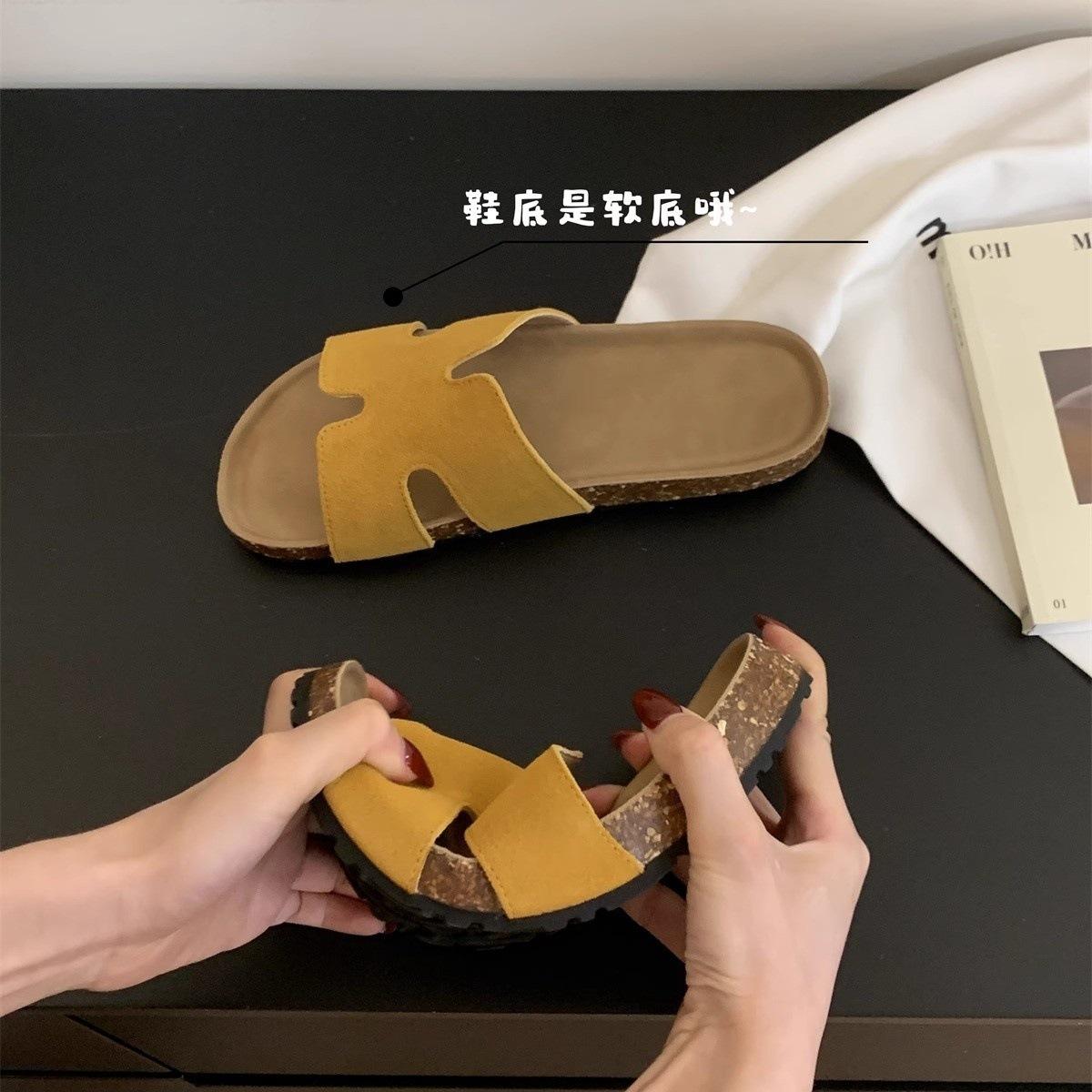 

Slippers women s summer wear soft flat-bottomed beach sandals one-word H sandals 35 зелений