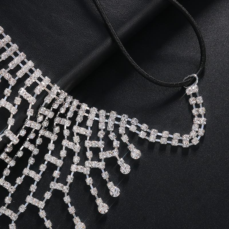 European and American Fashion Rhinestone Mask Female, Sexy Exaggerated Grid Hollow Tassel Decoration