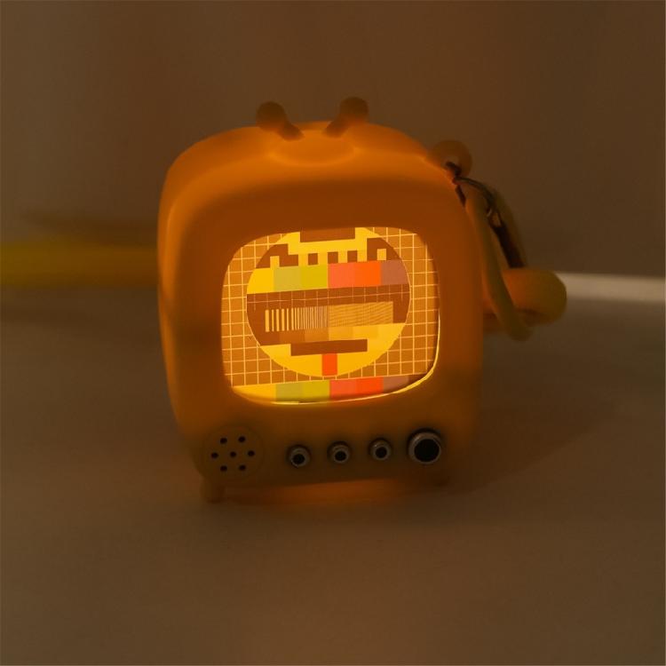 Vintage Style Mini TV Keychain With Light Sound Features Compact Keyring Gift For Birthdays Holidays