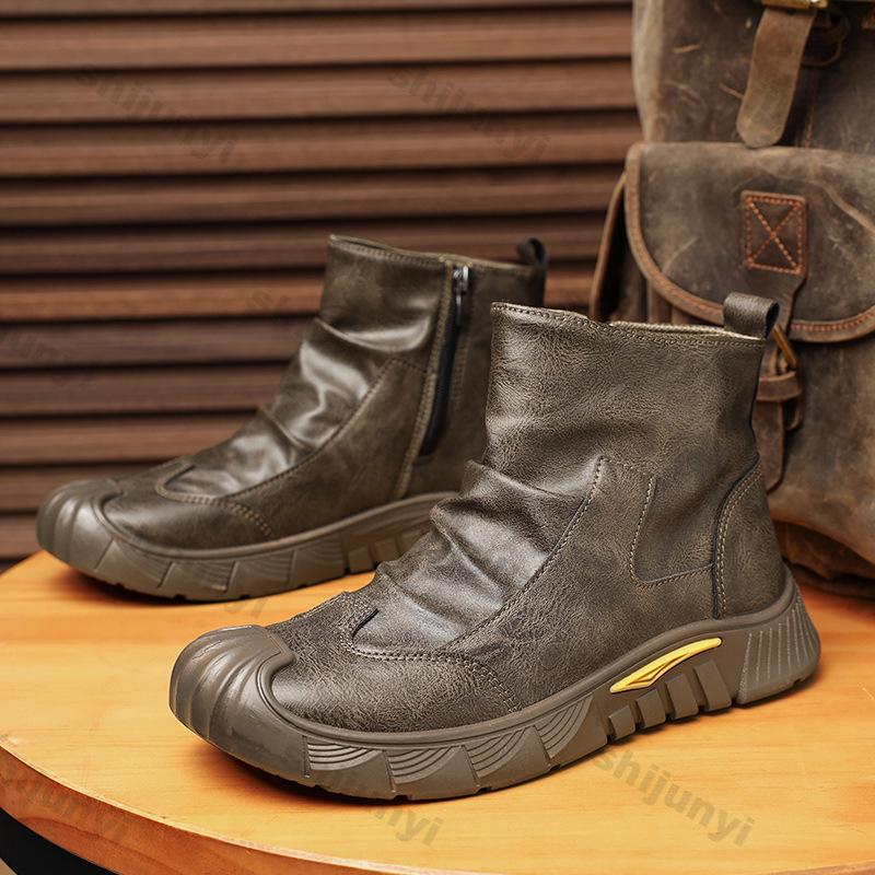 Fashion Men Short Boots Autumn Winter Fashion Non Slip Black Plush Thicken Chelsea Boots Comfortable Flat Non Slip Outdoor Casual Shoes