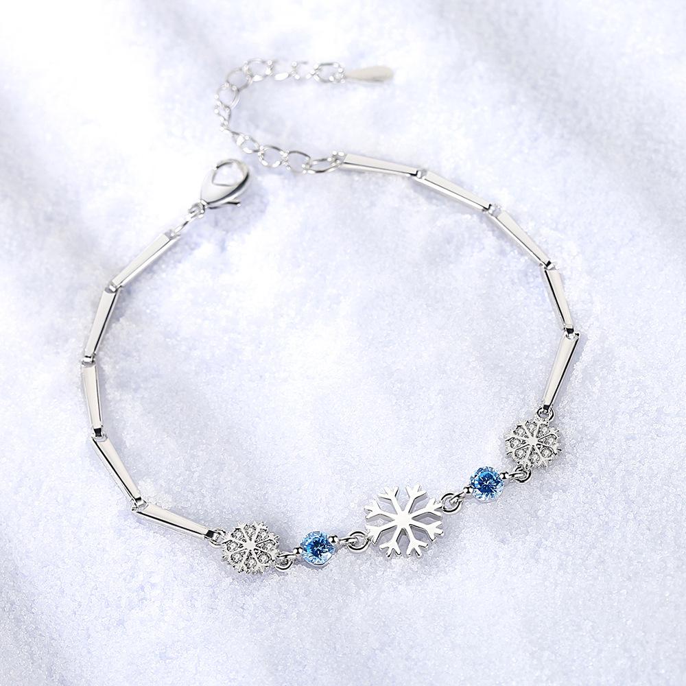 Bracelet Flocon de Neige Fleur de Glace Style Coréen - Tendance et Doux Cadeau de Noël pour Étudiantes