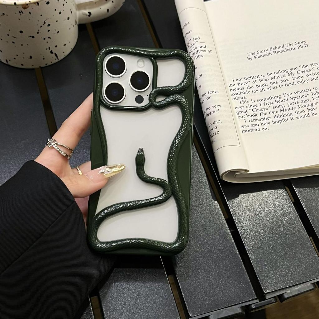 Hollow Three-dimensional Snake Mobile Phone Case for Apple 16PROMAX Trend 15/14/13 Hollow 12PRO Protective Case