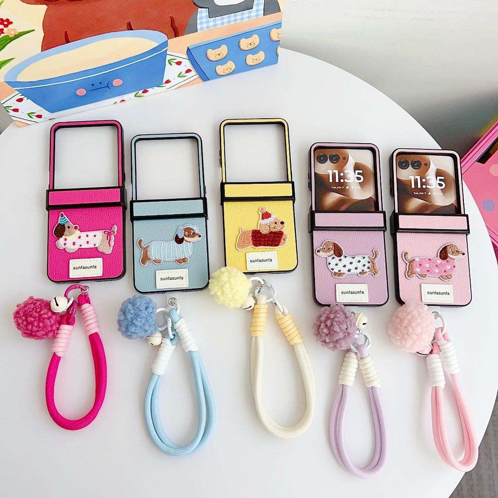 Cartoon Sausage Dog PU Leather Phone Case for Motorola Razr 70+ 60 50 Razr 70 60 50 Ultra Wrist Strap Hinge Protection Cover