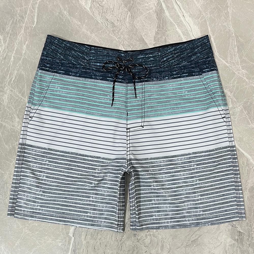 2023 Herren Schnelltrocknende Stretch Surf- & Lauf-Beachshorts, Lässiger Fünf-Punkt-Fitness-Stil