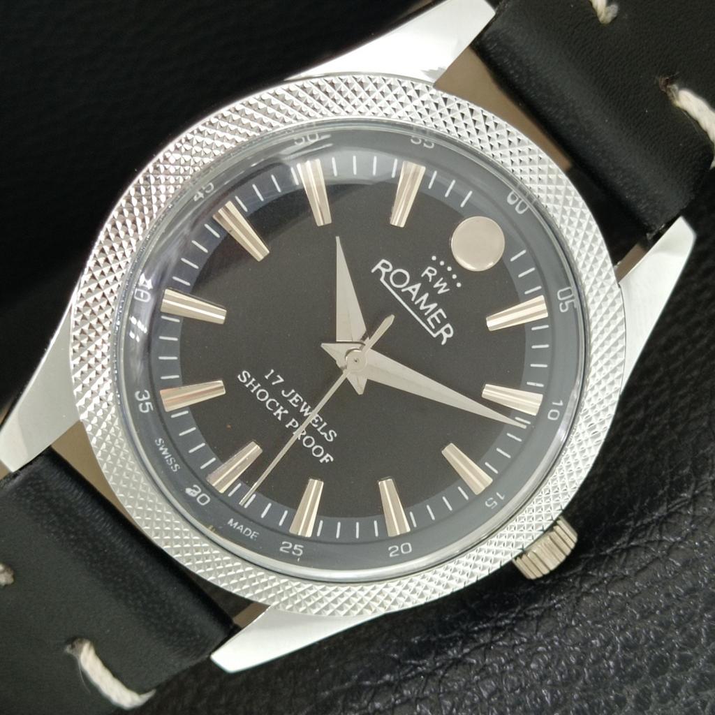 

SWISS VINTAGE HAND-WINDING MENS REFURBISHED BLACK COLOR DIAL WATCH a707183-1