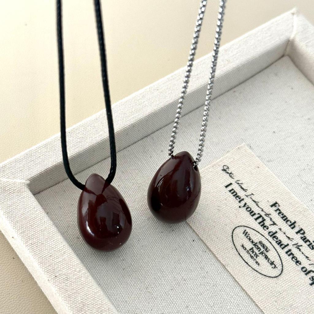 Minimalist Black Titanium Steel Water Drop Pendant Necklace for Women