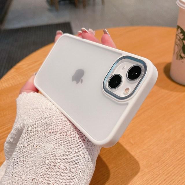 

Модный матовый полупрозрачный акриловый противоударный чехол для телефона для Iphone 14 12 11 13 Pro Max Mini Xr X Xs 7 8 Plus с металлическими линзами, боковые клавиши For iPhone 13 белый