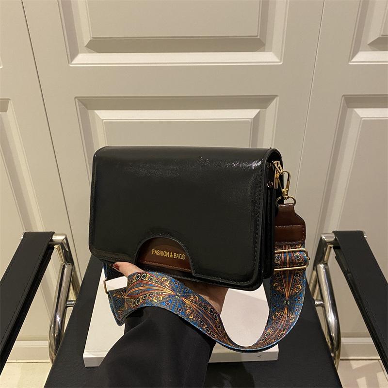 Ladies High Quality PU Leather Square Crossbody Bag Multifunctional Clutch Messenger Bag Fashion Casual Bag KTY