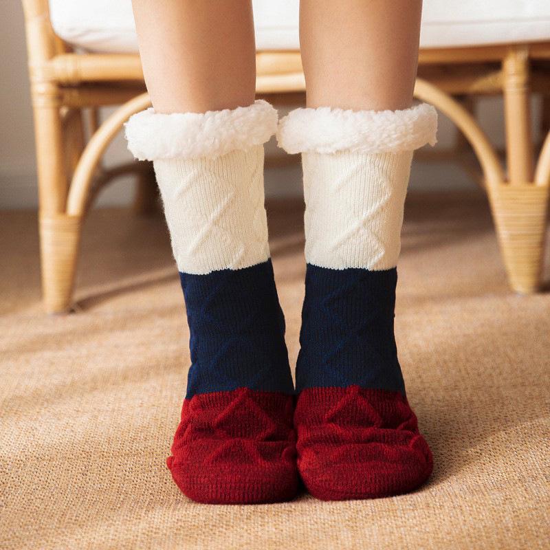 Cozy Lamb Wool Floor Socks: Thickened Carpet Socks for Children and Adults, Perfect for Home, Sleep, Postpartum, and Snow Days.