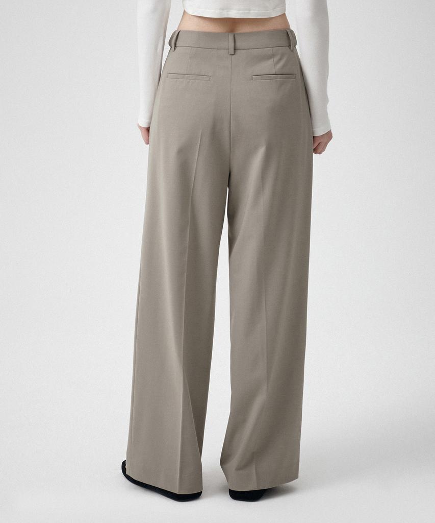 MUSINSA STANDARD WOMAN Women'S Summer Wool One-Pleat Wide Hidden Elastic Waist Slacks [Light Beige]
