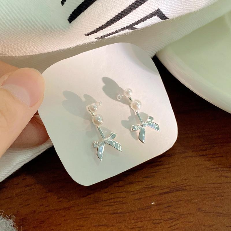 

Милые серьги-гвоздики с жемчужным бантом для женщин, французские женские серьги-гвоздики сзади