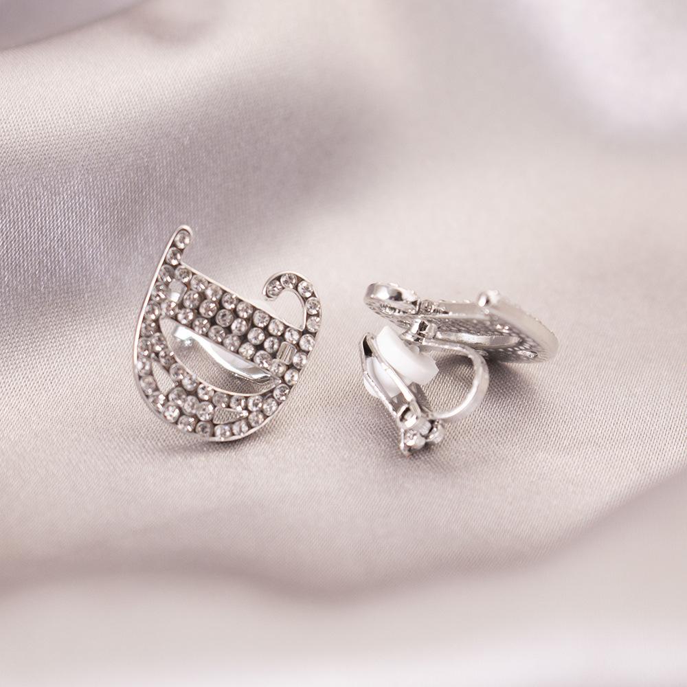 Versatile Light Luxury Ear Clips Without Pierced Ears Daily High-end Triangular Ear Clips Versatile Women's Earrings