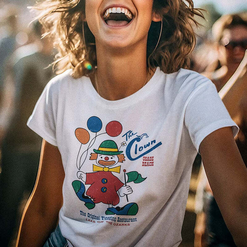 The Clown Floating Restaurant Lake of the Ozarks Unisex Retro T-shirt Unisex T-Shirt XXXXL