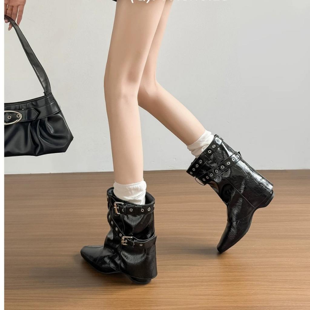 Short Boots Women's Boots Pants Tube Short Cowboy Boots Thick Heel Inner Height Increasing Knight Boots Vintage Ladme Pointed Belt Buckle