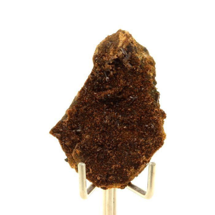 Pierres et Minéraux. Vesuvianite. 38.5 ct. Rocher de Farinole, Olmeta-di-Capocorso, Haute-Corse, France.