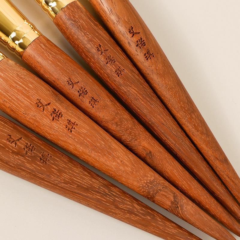 AINUOQI Light Orange Tea Makeup Brushes: F103 Blush, F202 Nose Shadow, F106 Concealer, Animal Hair.