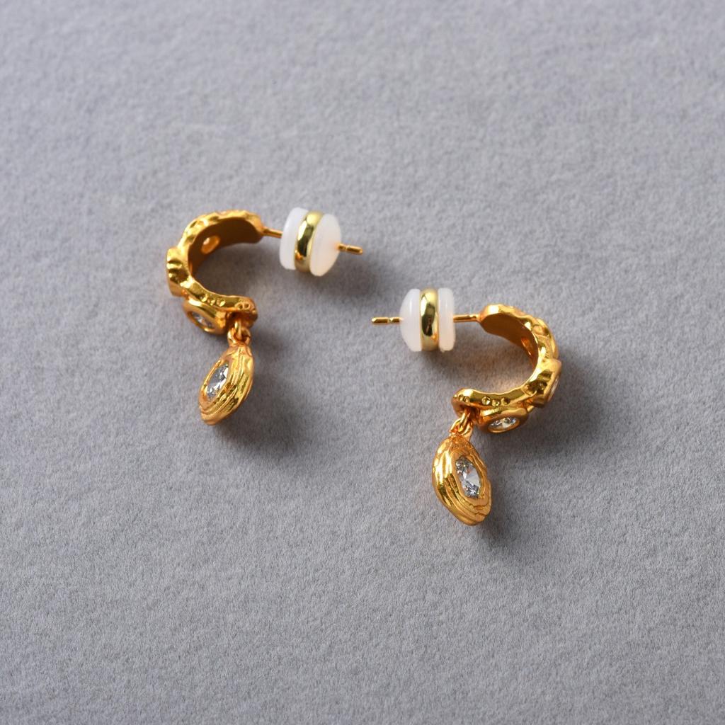 Personalized Concave-Convex Metal C-Shaped Earrings Inlaid With Zircon Water Drop Pendant S925 Silver Needle Stud Earrings Temperament Earrings