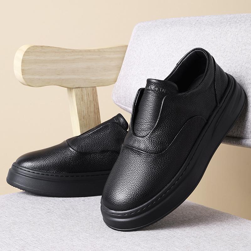 Casual Men's Shoes Thick-soled Heightening Loafers Simple One-pedal Soft-soled White Shoes Leather Breathable Trend Board Shoes
