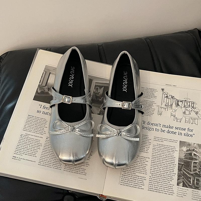 

Shallow ballet single shoes women s French retro bow low heel 2025 new summer skirt Mary Jane shoes 35