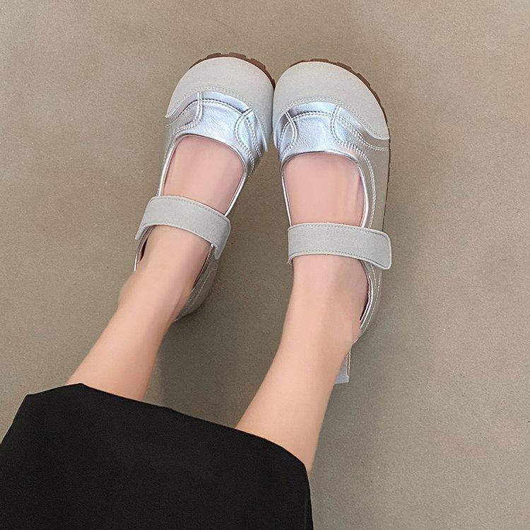 

Модні та зручні м які одномісні туфлі Мері Джейн літні на плоскому підошві з м якою липучкою Сто з повсякденним взуттям 40 срібний