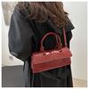 New Arrival Faux Leather Square Shoulder Bag Magnetic Closure Crossbody Handbag for Women