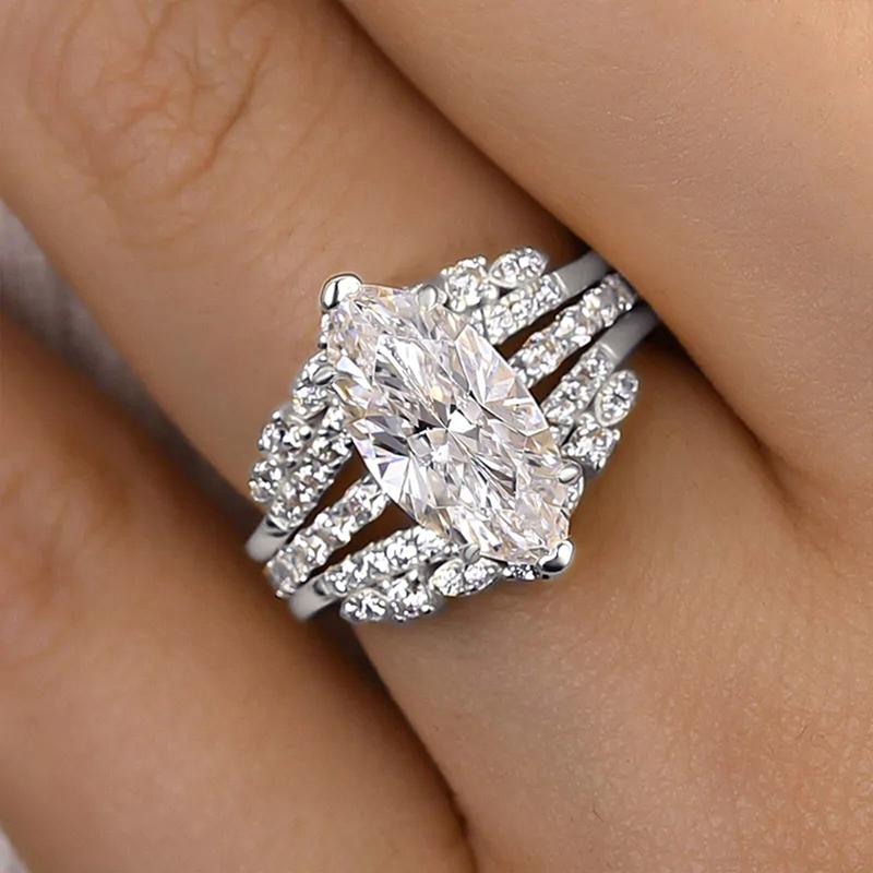 Huitan Wunderschöner Damen 2-teiliges Set Ring mit strahlendem Marquise Zirkonia Modeaccessoires für Damen Hochzeitsfeier Vielseitiger Zirkon