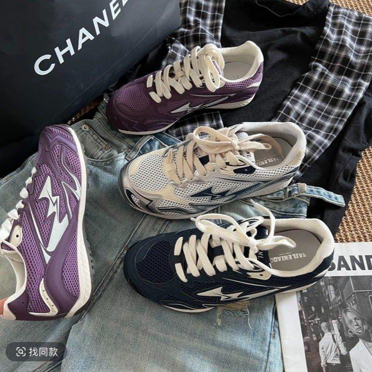 [Miss Ai] Niche design jogging moral training shoes women's models 2025 autumn new leather inner height-increasing Forrest Gump shoes