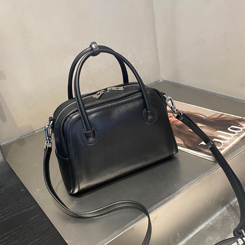 Cowhide Single Shoulder Women's Bag Compartment Single Shoulder Crossbody Women's Fashion Trend Simple and Practical Shell Bag