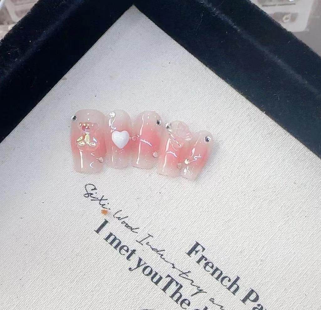 Pure Hand-made Phototherapy Wear Nail Tablets Bear Blush Wear Nail Finished Product Reusable Nail Patches