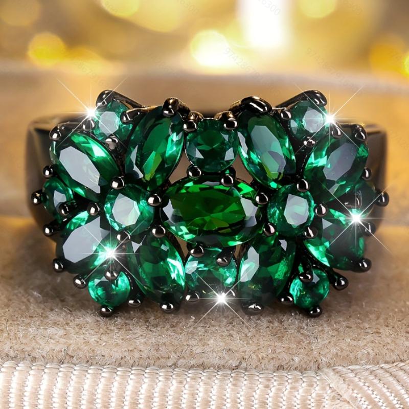 Luxurious Sparkling Green Color Zircon Inlaid Women's Ring, Suitable As A Jewelry Anniversary Gift for Wives and Mothers