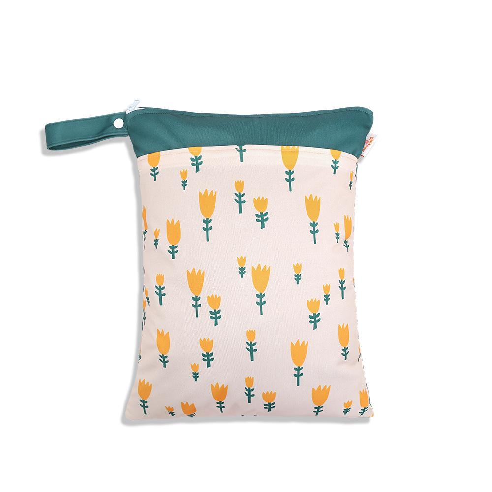 Waterproof Reusable Cloth Bag with Zipper Pocket and Handle - Fashionable Sun Burst Design, Suitable for Beaches, Swimming Pools, Gyms, Yoga