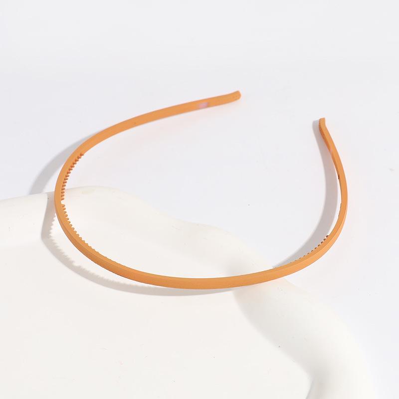 5mm Frosted Plastic Headband for Girls: Creative, Solid Color, Thin Edge with Teeth, Non-Slip, Versatile Hair Accessory