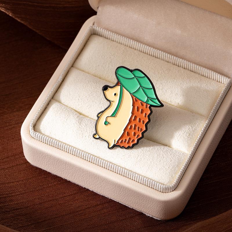 Creative Cartoon Metal Badge Cute Little Hedgehog Brooch Clothing Accessories Pin Hedgehog Cartoon Decoration Medal