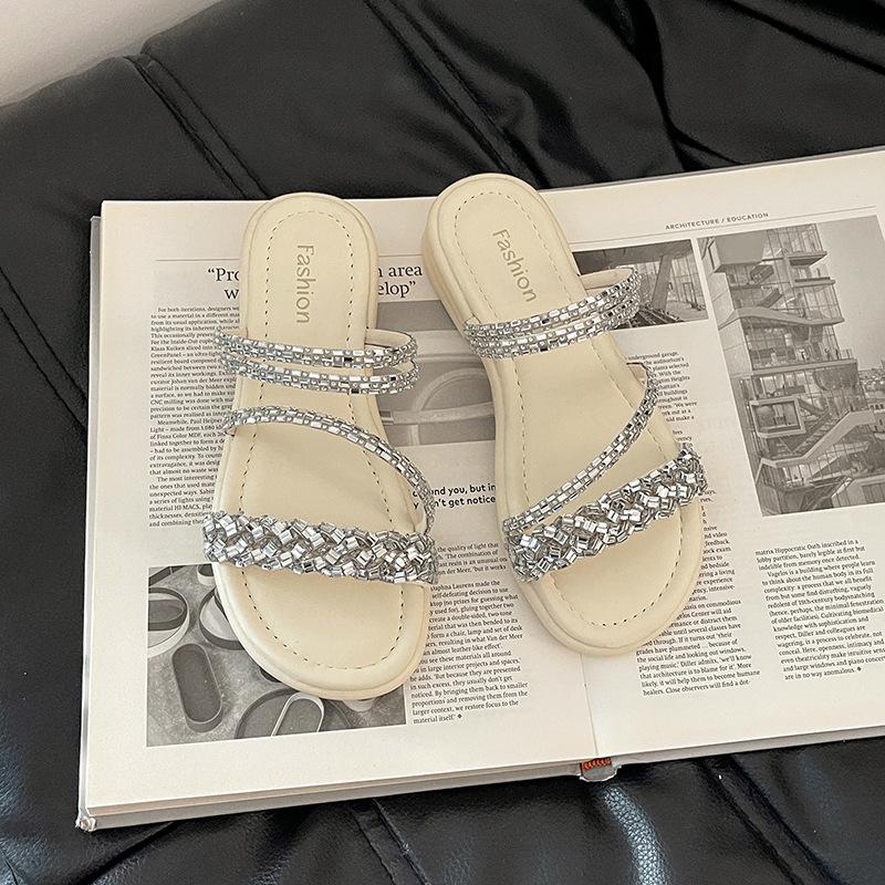 Versatile rhinestone set toe sandals fairy style beautiful slippers summer fashion Internet celebrity two wear thick heel women cool slippers