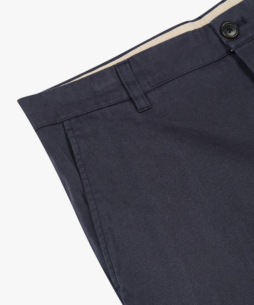 MAN ON THE BOON Straight Fit Chino Pants_Dark Navy 4716104011