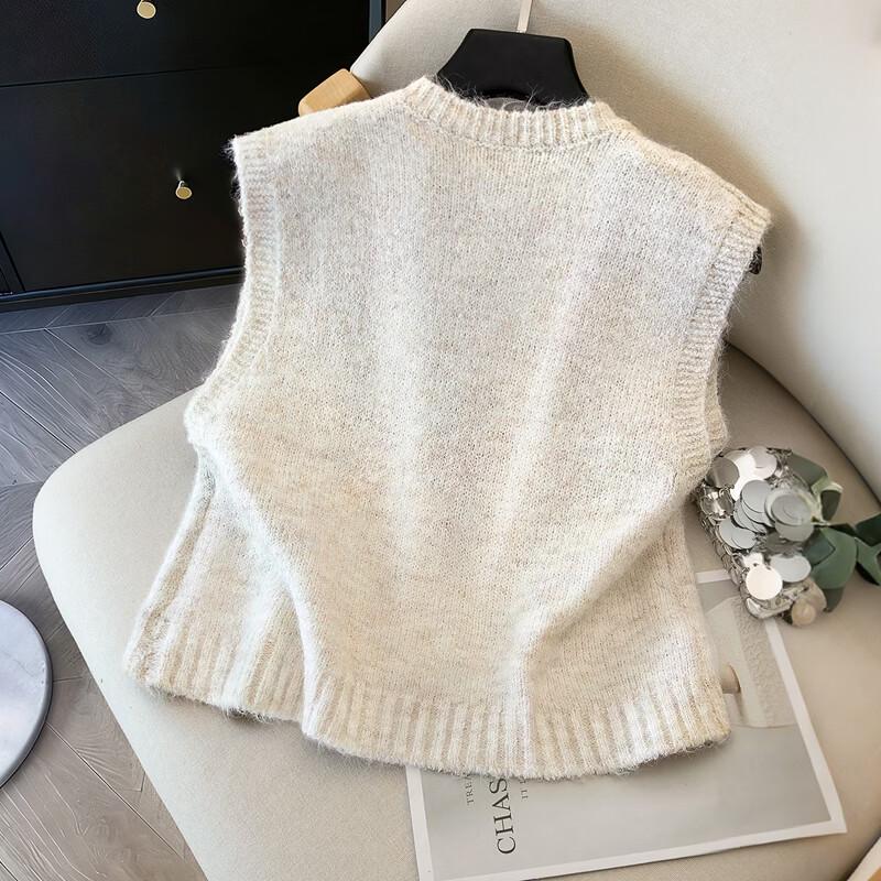 Women's Round Neck Layered Knit Vest