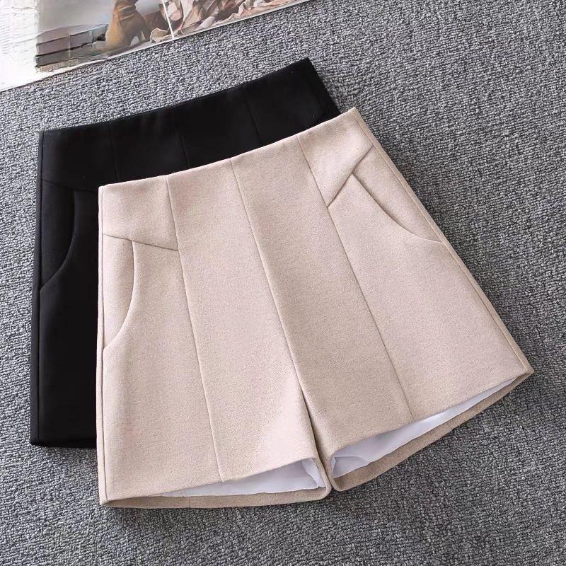 Hohe A-Linien-Shorts aus Wolle mit weitem Bein für Damen - Koreanischer Stil, Schwarz, Herbst/Winter 2025