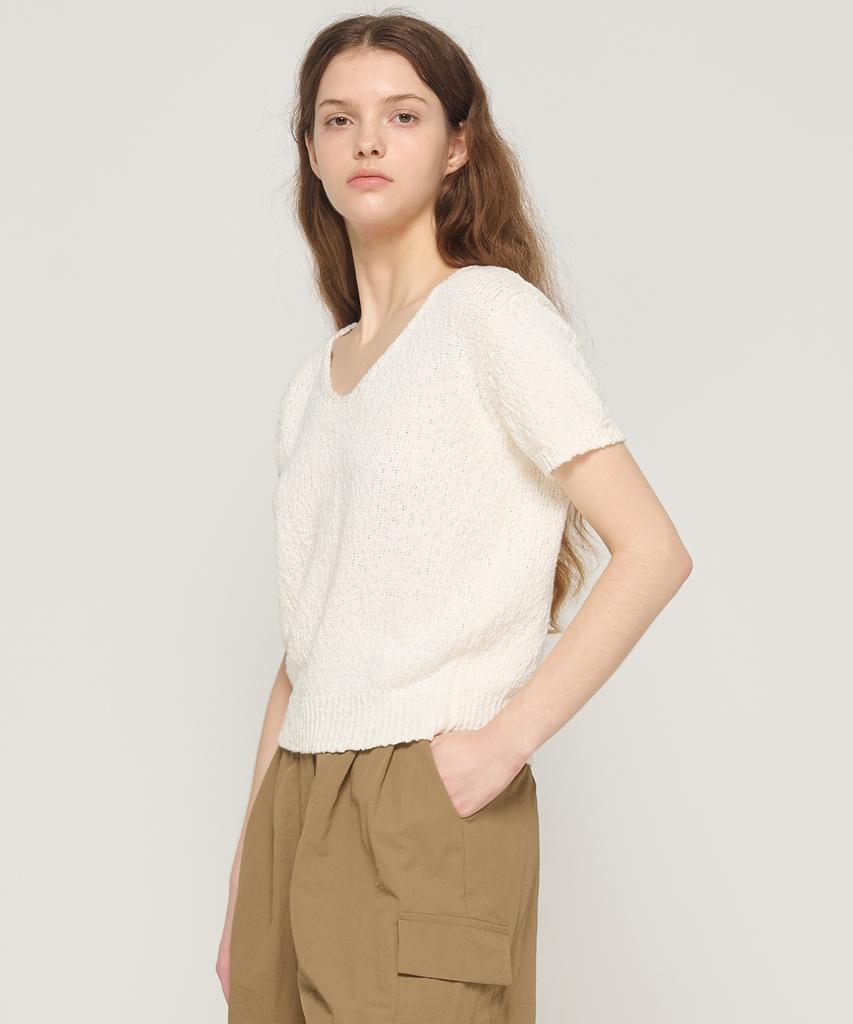 CARGOBROS FOR WOMAN Boucle V-Neck Short Sleeve Knit (Ivory)