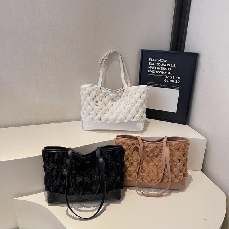 Winter Solid Color Patchwork Plush Shoulder Bags for Women Versatile Ladies Furry Bucket Bag Large Capacity Female Handbags Tote