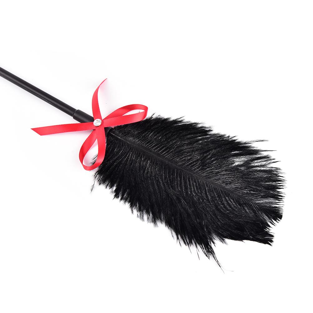 1PC PU Leather Sexy Whip For Lovers Couples Spanking Paddle Slap Clap Flap On Butt With Flirt Tickle Feather SM Sexy Game