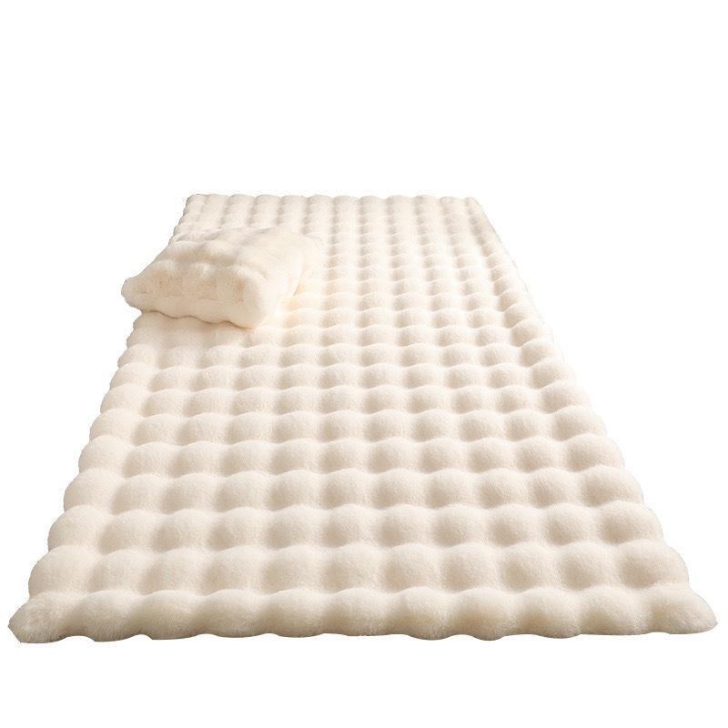 Cream Imitation Rabbit Fur Carpet - Ideal for Bedroom, Cloakroom, Living Room, or Bay Window. Bubble Velvet Plush Mat.