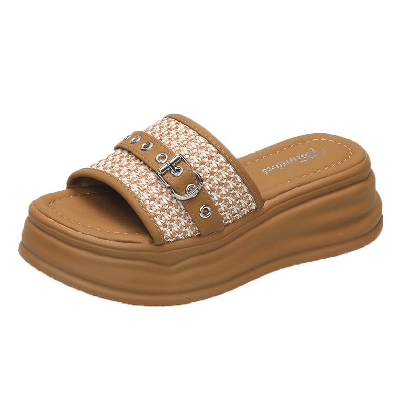 Thick-soled Mid-heeled Outer Slippers Sandals Soft-soled Women's Summer Weaving Fashion 2025 New Casual One-word Women