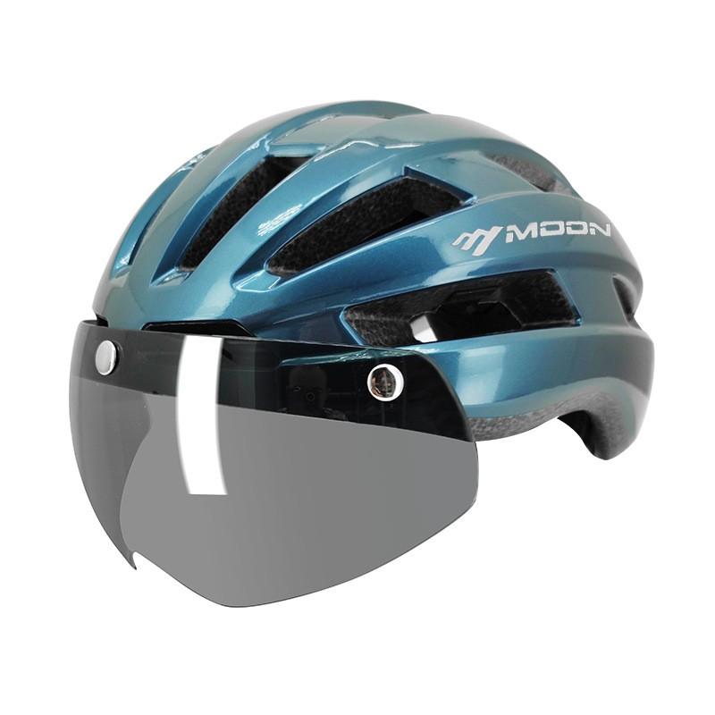 Magnetic Visor Cycling Helmet With Rear Light Road Mountain Bike Riding Safety Gear Adult Unisex PC EPS