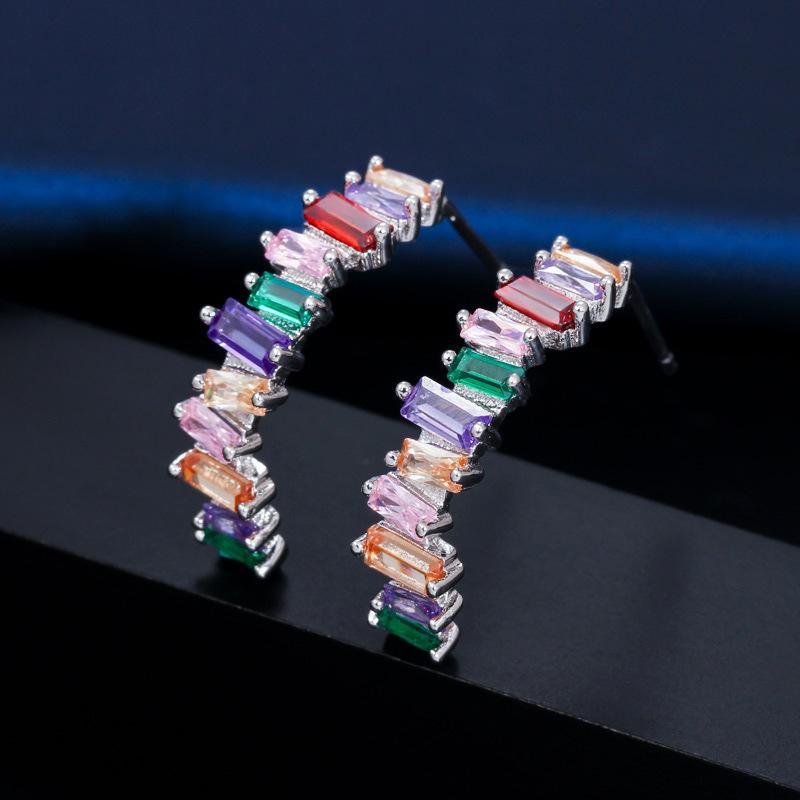 Ki0104 Boucles d'oreilles Couleur Douce Anneau Zircon Semi-circulaire en C, Boucles d'oreilles Bague pour Femmes