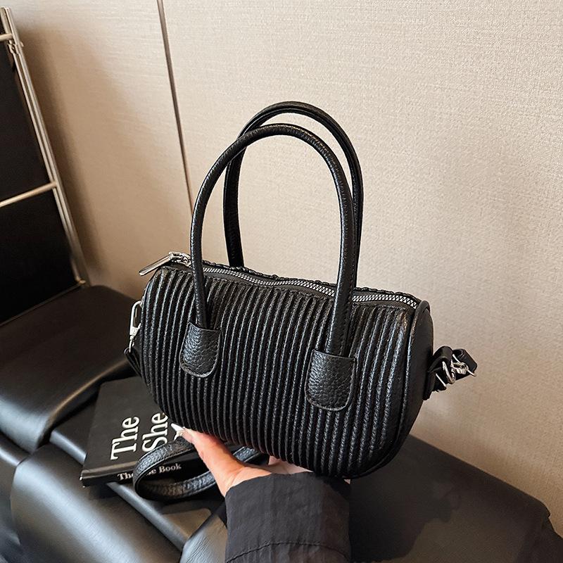 

Summer popular small bag women s new exquisite versatile messenger bag portable small bag чёрный