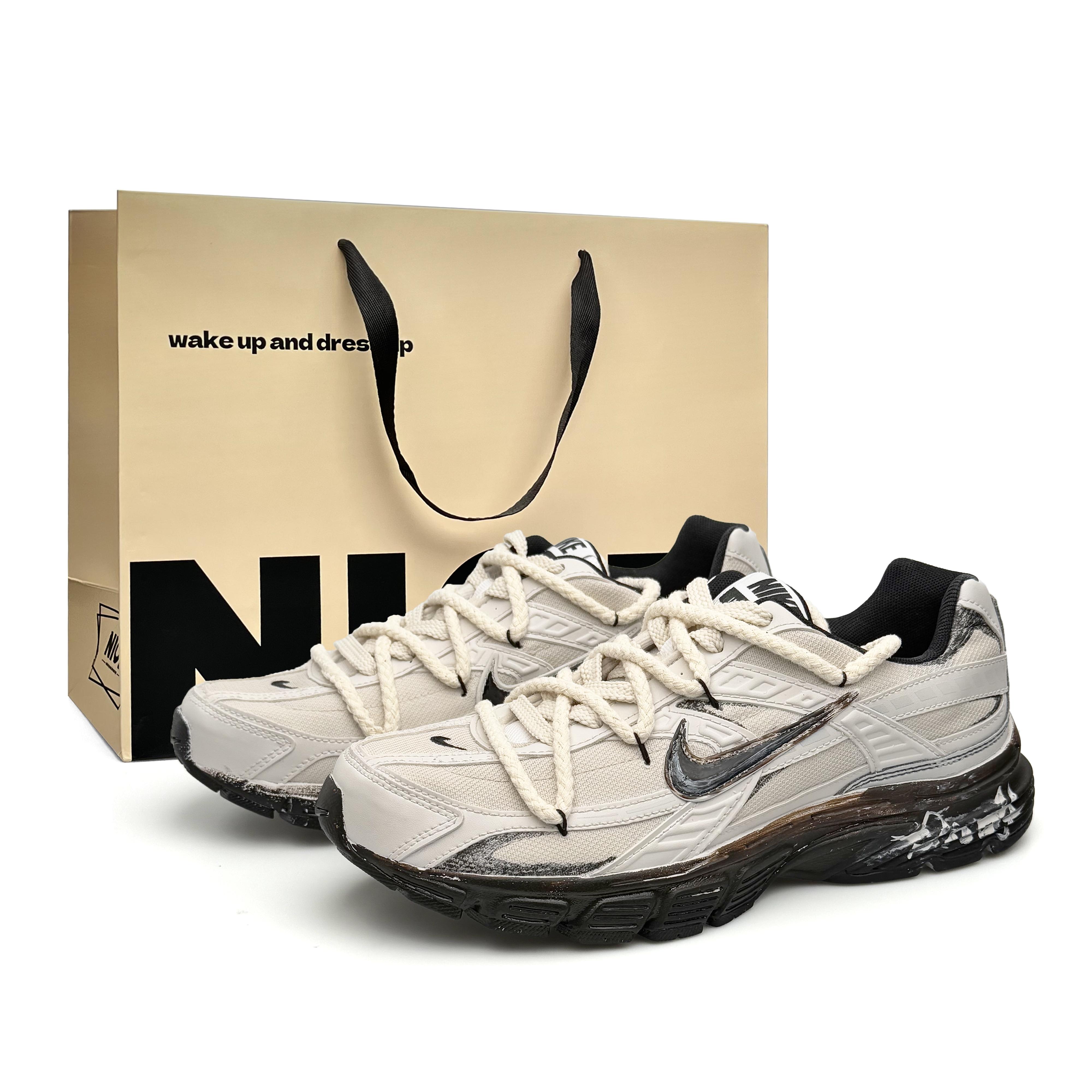 

Nike Initiator Abrasion Resistant Lightweight Low top Running Shoes Unisex Black Beige Brown 394055-100(Team920-BOX) 40.5
